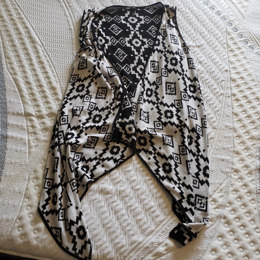 Maurice's Sleeveless Cardigan